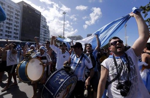 Argentinos y alemanes toman Río de Janeiro