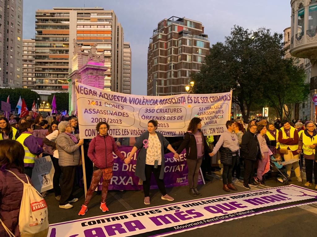 València clama contra la violencia machista