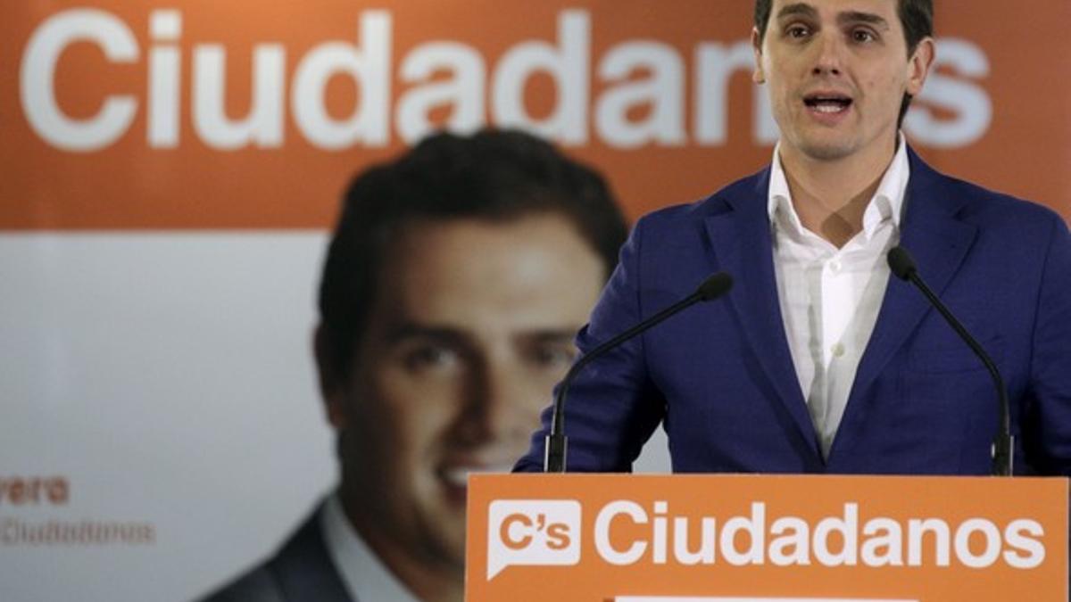 Rivera mantiene la ambigüedad y convoca el comité de acuerdos para mañana