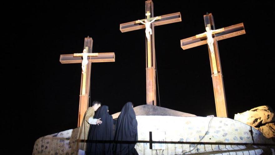 Crucifixión en el monte Calvario.