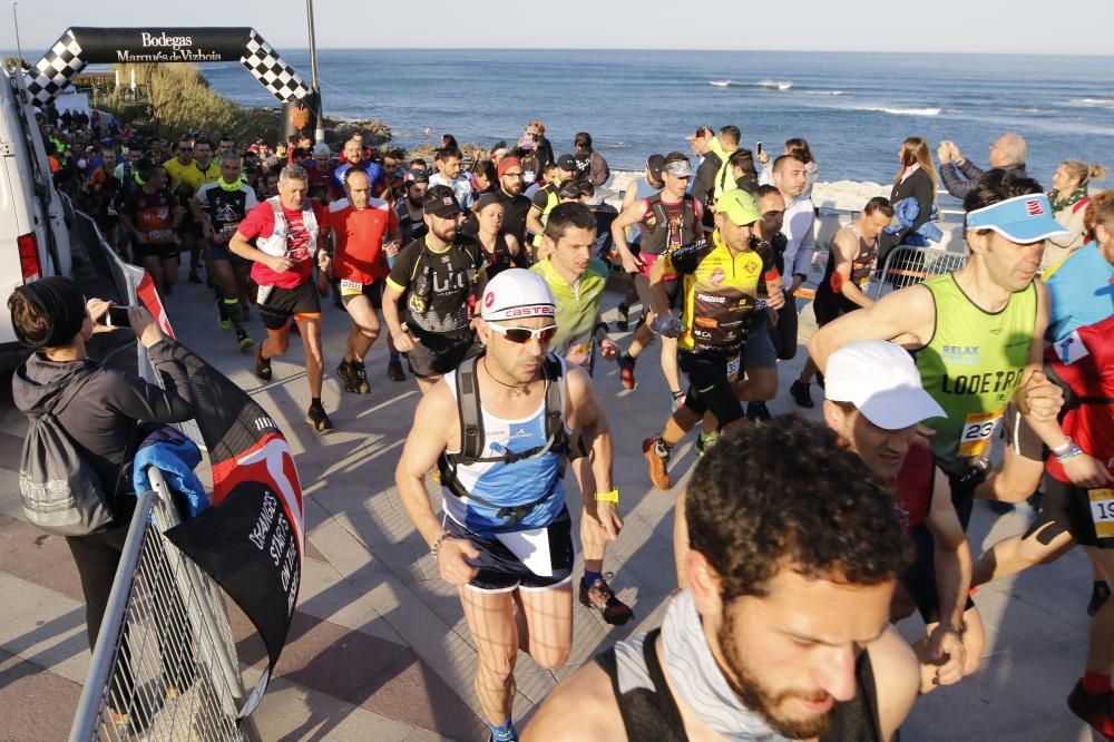 Ricardo Silva y María Martínez fueron los ganadores en la distancia larga de 42 kilómetros. Casi 600 deportistas acudieron a la cita.