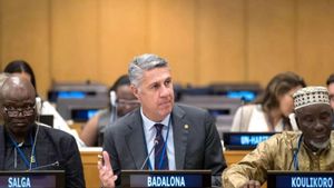Albiol demana a l’ONU millorar el finançament dels ajuntaments
