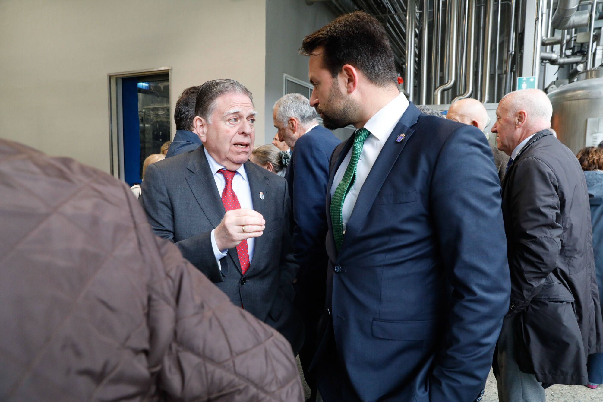 EN IMÁGENES: Inauguración de la nueva planta de Reny Picot en Anleo (Navia)
