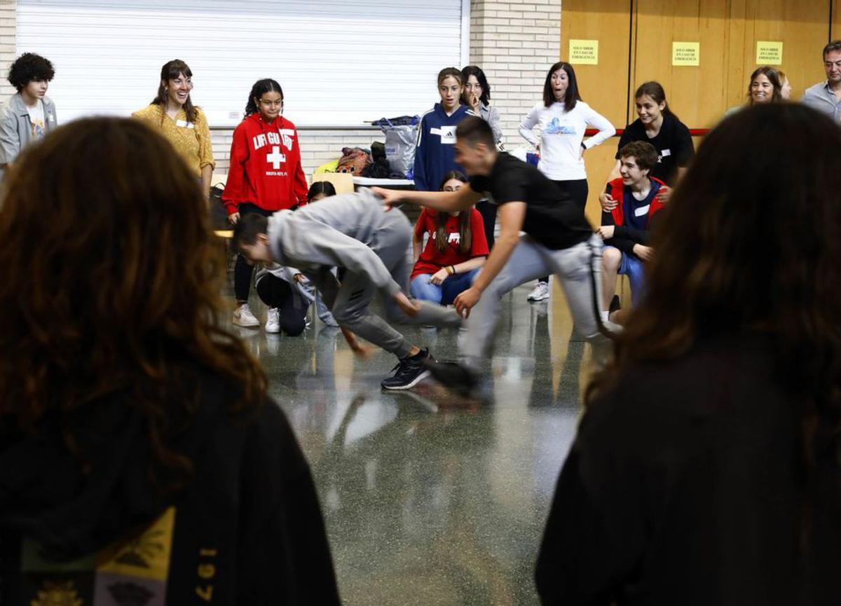 Conocerse 8 Los juegos han servido para romper el hielo. | JAIME GALINDO