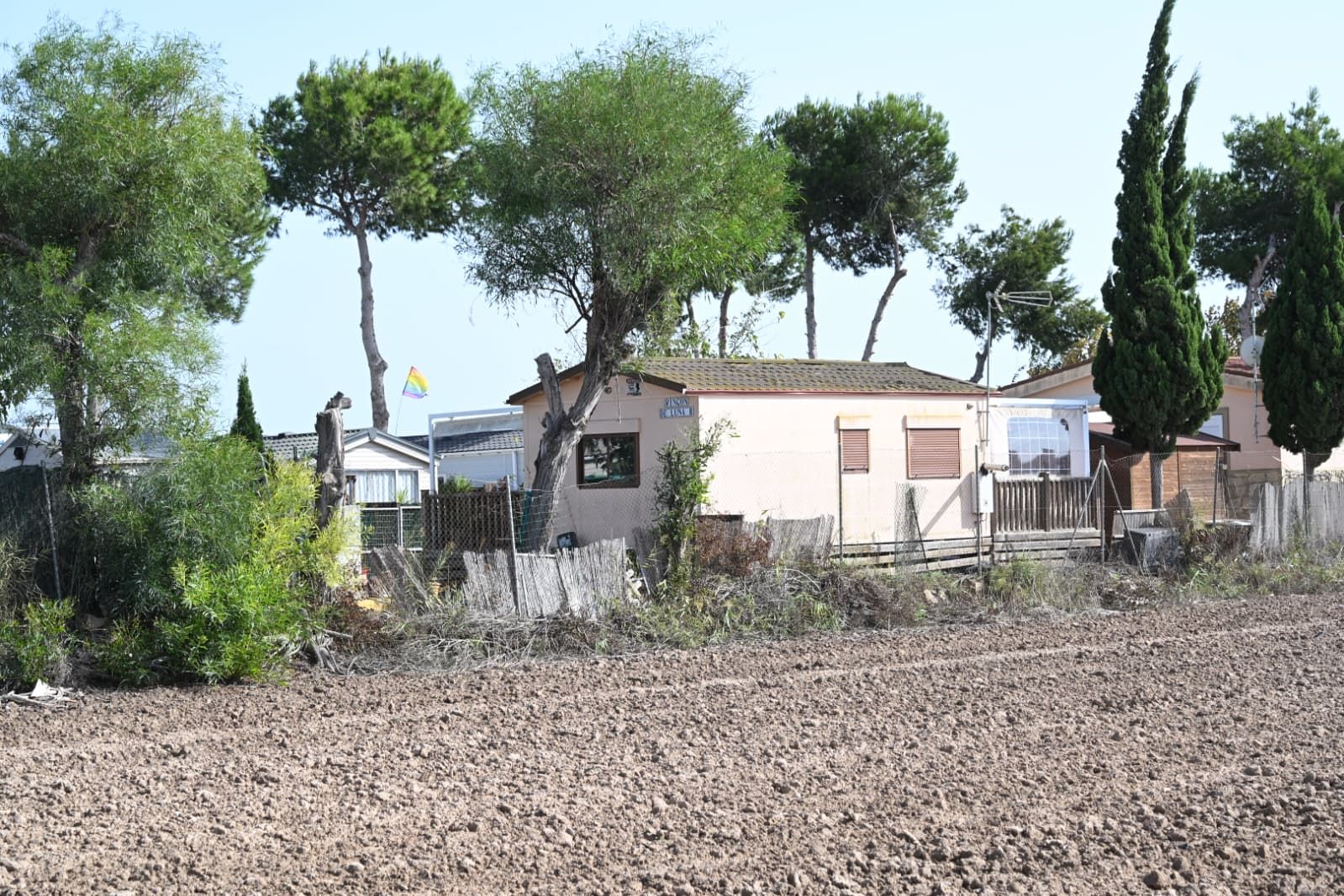 Camping de "mobil homes" en suelo no urbanizable e inundable de Guardamar