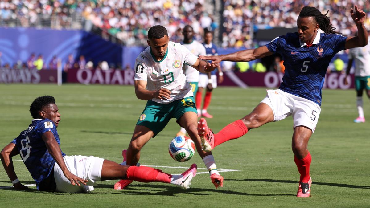 Jules Kounde, ante Senegal en New Jersey
