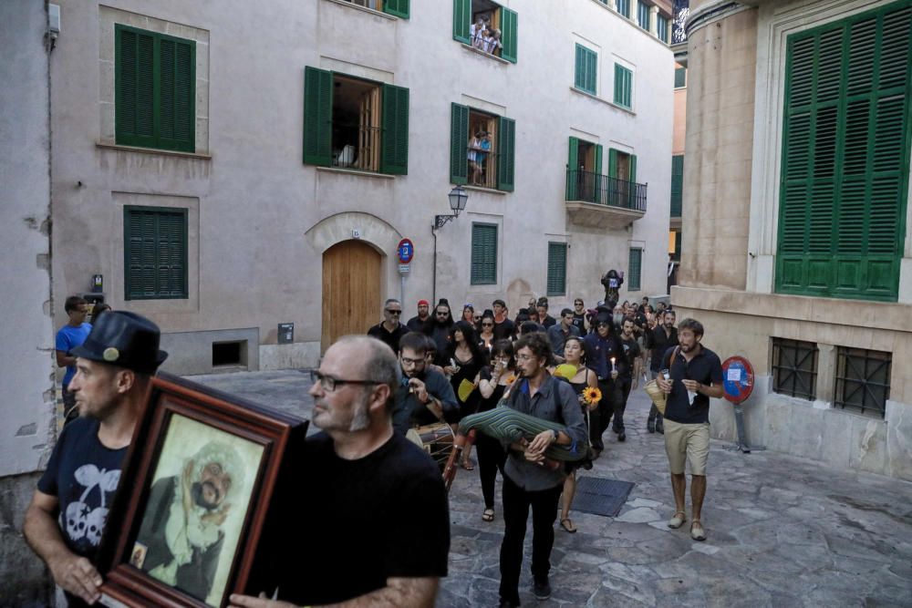 En Berga, enterrado durante un año