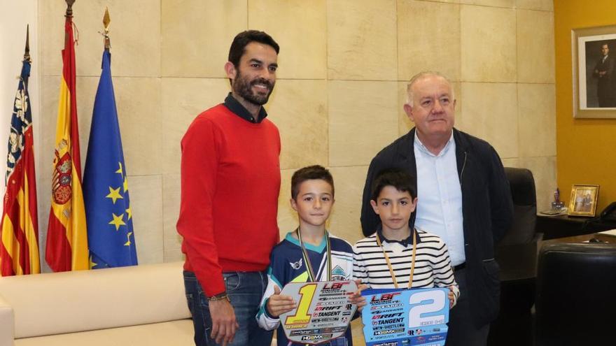 Los niños Daniel García y Josué Devesa, copan el pódium de la Liga LBR de BMX