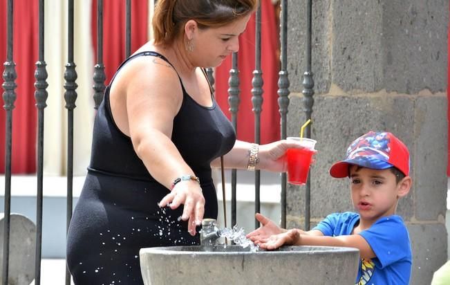 CALOR PROCESION SANTIAGO TUNTE