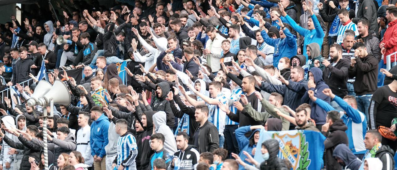 La Grada de animación, en el encuentro frente al Eibar