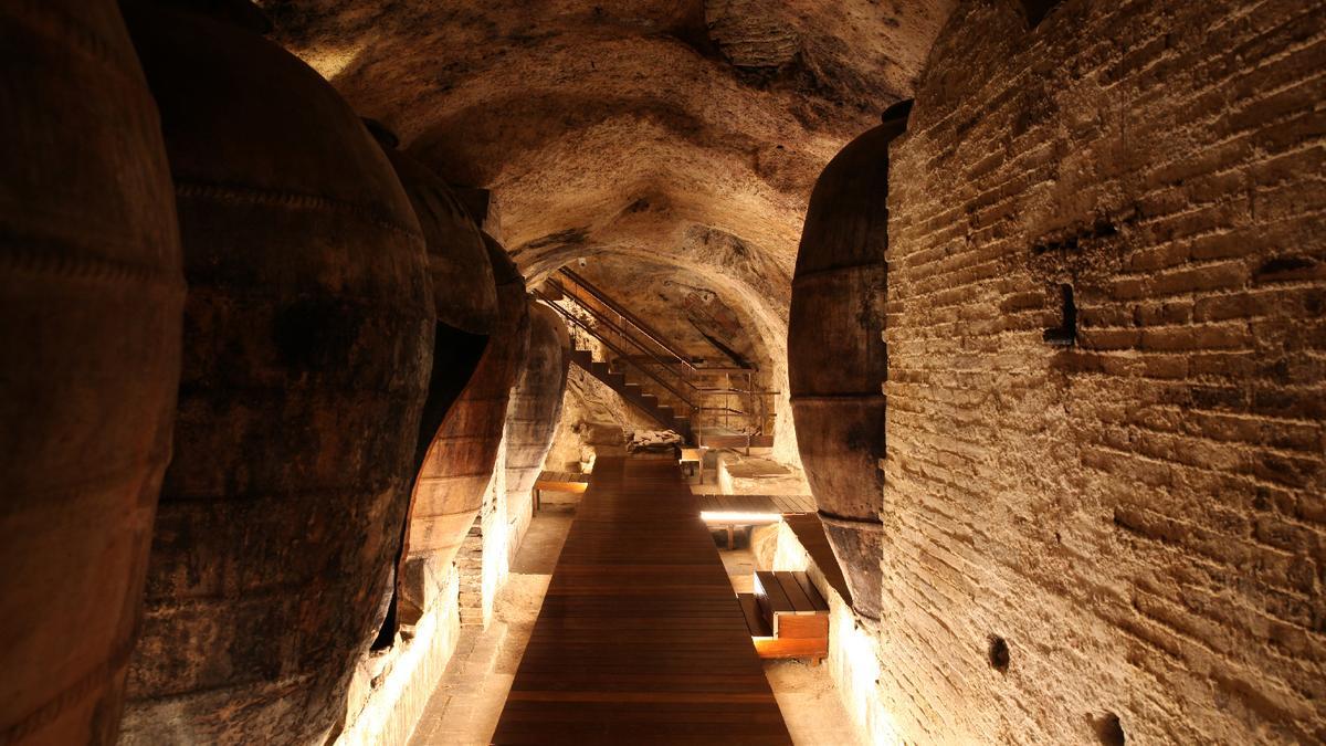 Antigua bodega subterránea en Requena que la compañía ha rehabilitado.