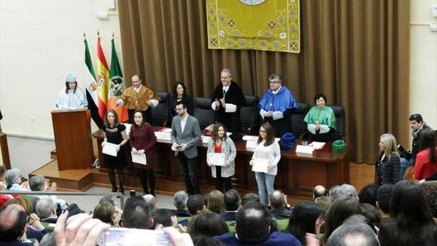 El rector pide que la financiación de la UEx no quede «en papel mojado»