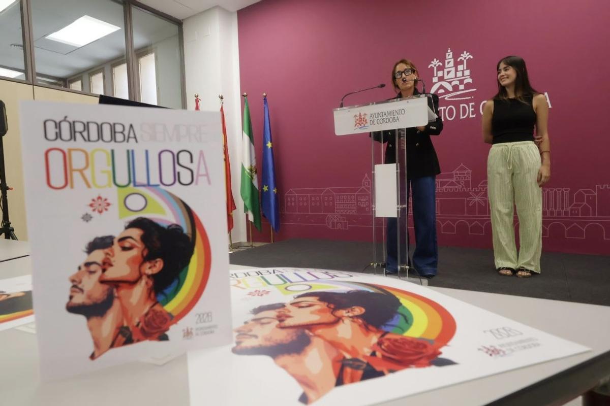 Marián Aguilar, delegada de Igualdad, y Belén Lovera presentan el programa 'Córdoba siempre orgullosa'.