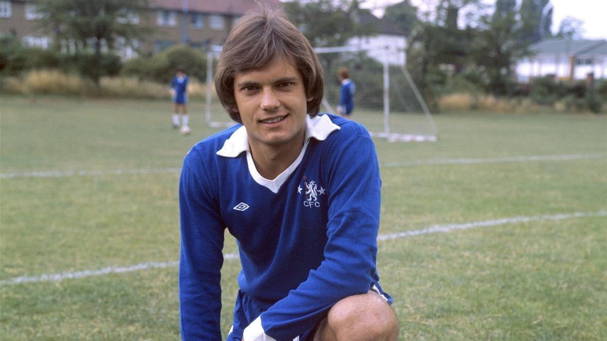 Ray Wilkins, en su etapa como jugador del Chelsea.