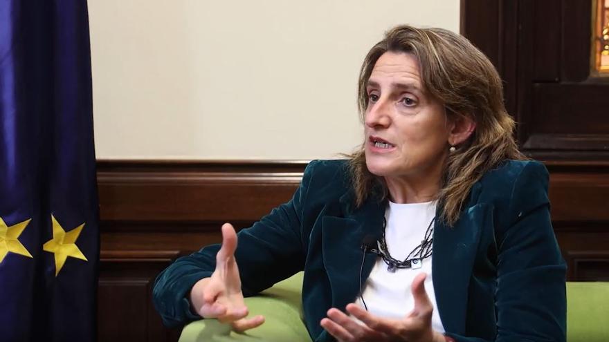 Teresa Ribera: &quot;Es probable que haya más de una gran fábrica de baterías de coches&quot;