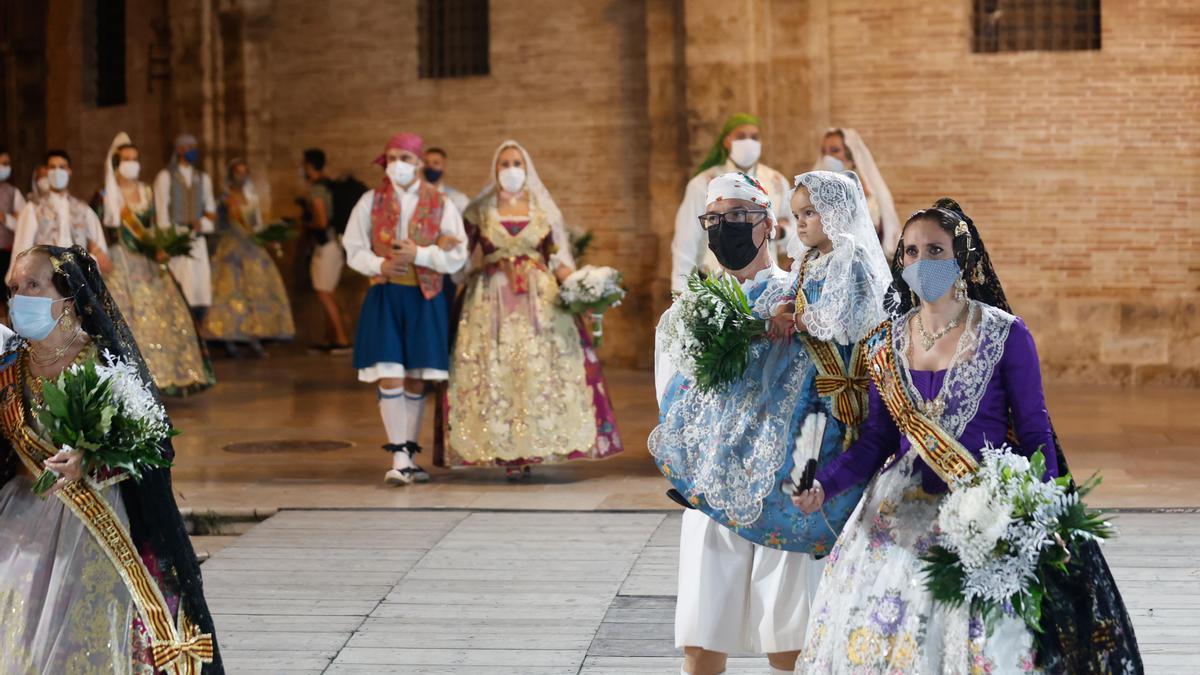 Búscate en el primer día de Ofrenda por las calles del Mar y Avellanas entre las 21:00 y 22:00 horas