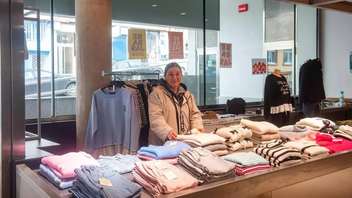 De sardinas a jerséis: la sorprendente transformación de un puesto en el mercado de Monte Alto