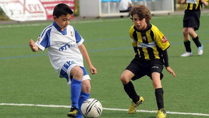 Las promesas más jóvenes del fútbol se citan desde hoy en A Xunqueira.