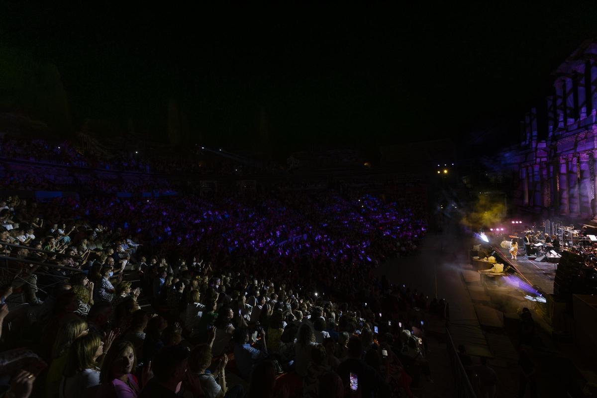 Así se vivió el concierto de Isabel Pantoja en el teatro Romano de Mérida