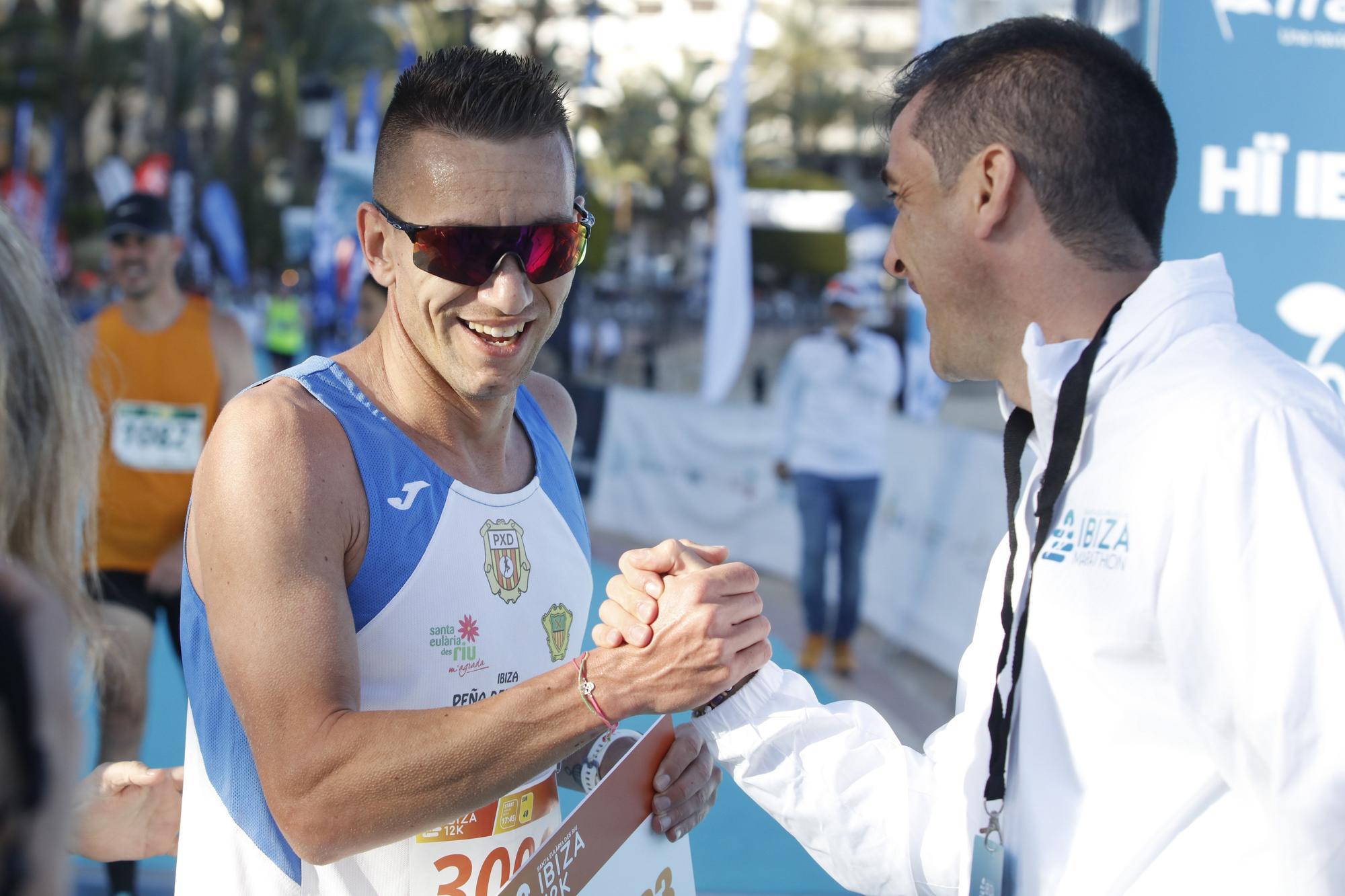 Búscate en nuestra galería de fotos del Santa Eulària Ibiza Marathon