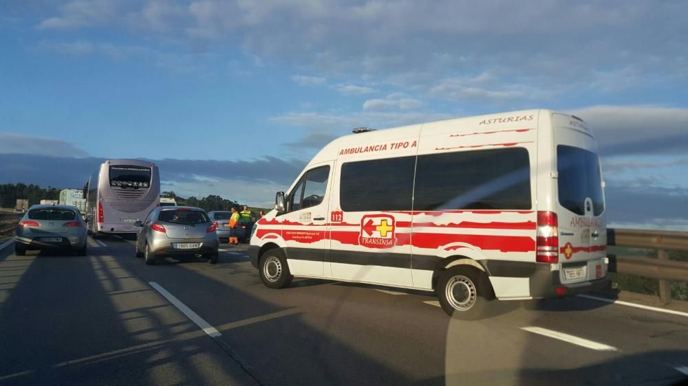 Accidente múltiple en la autopista "Y"