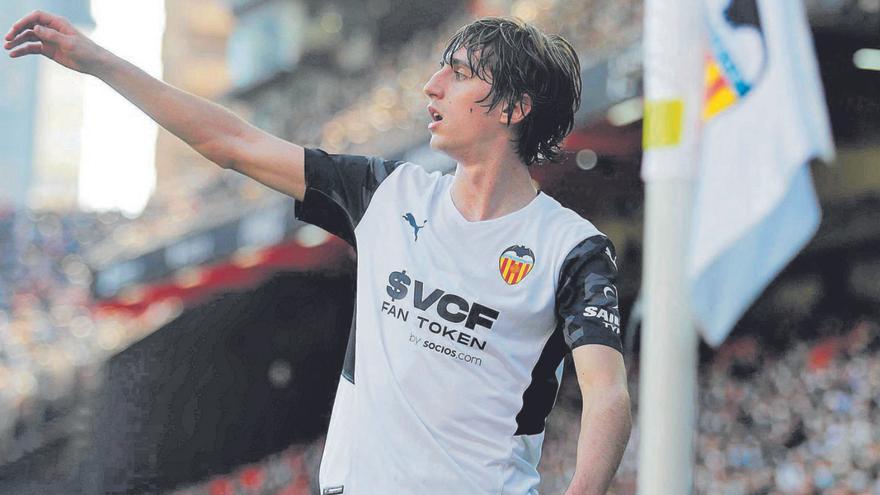 Bryan Gil, en su primera etapa como valencianista.