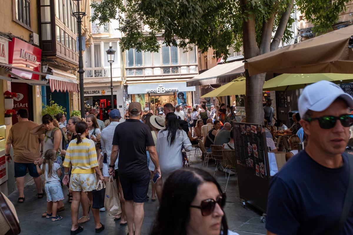 El centro de Palma, lleno de turistas
