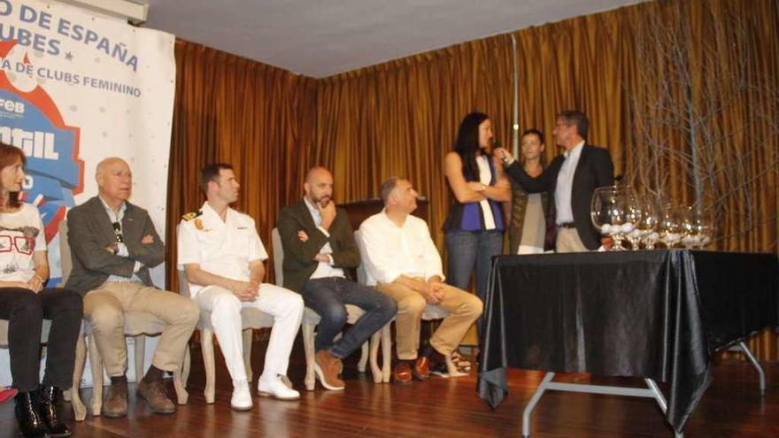 Un momento de la presentación del Campeonato de España de baloncesto infantil. // Santos Álvarez