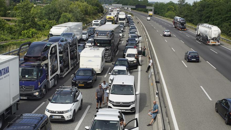 Dotze morts a les carreteres gironines, més de la meitat dels quals motoristes, en el que va d’any