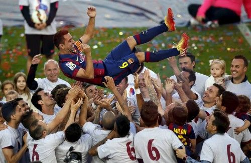 Homenaje a Xavi en el Camp Nou