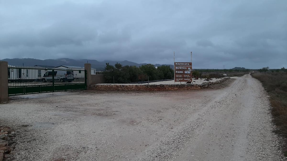 Paraje donde estaba la caravana con el cadáver en su interior.