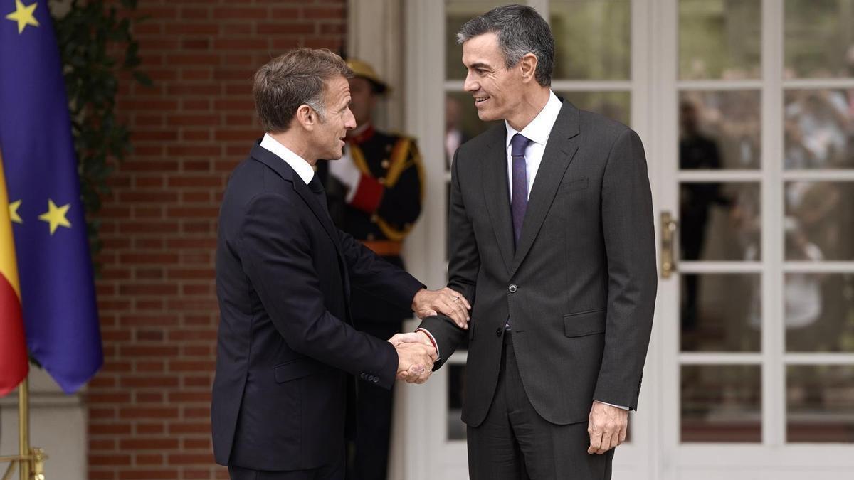 Emmanuel Macorn con Pedro Sánchez en Moncloa, 30 de septiembre de 2026