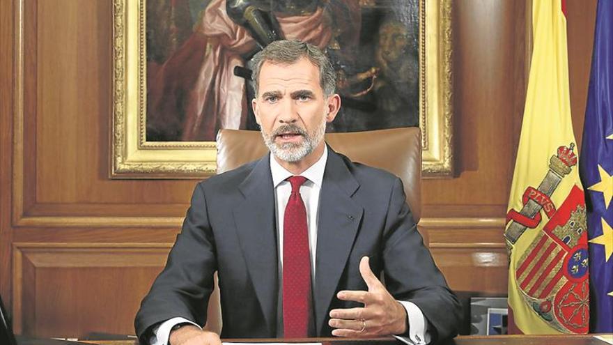 El TC anula la reprobación del Rey en el Parlamento catalán