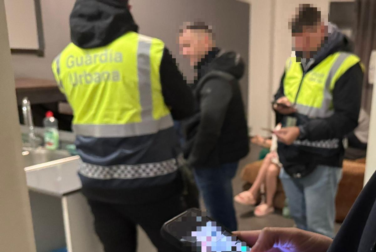 Les imatges de l'operació conjunta de Policia Nacional i Guàrdia Urbana de Figueres contra la prostitució