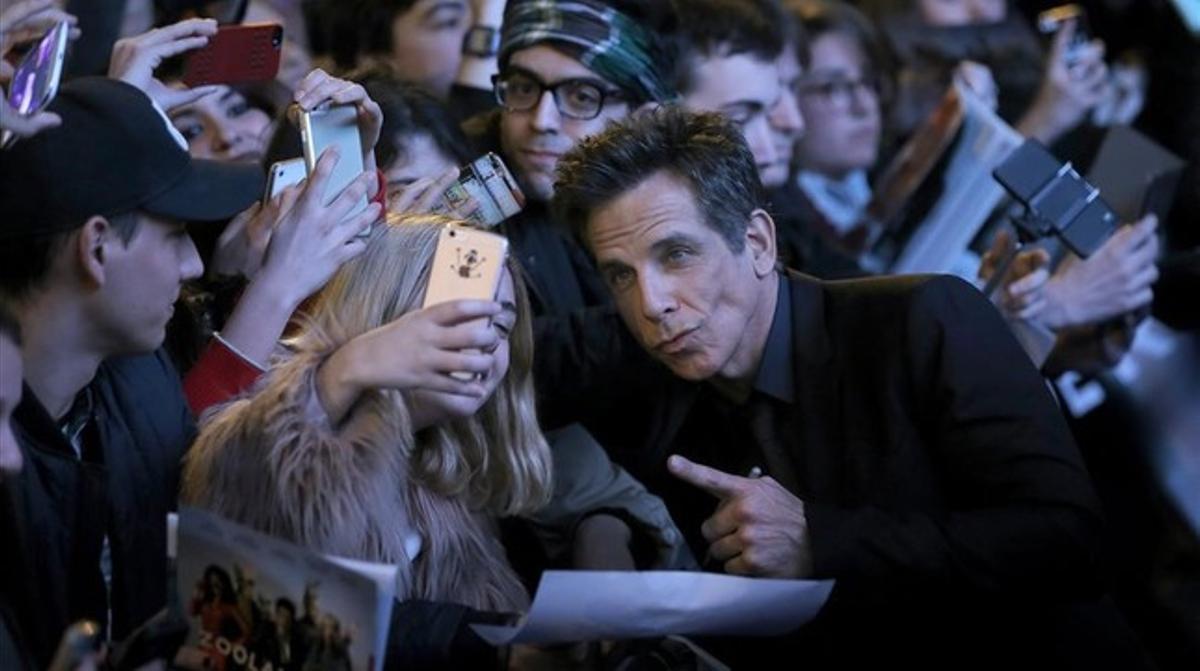 icoy32631459 madrid  01 02 2016   ben stiller firma aut grafos 160201201124