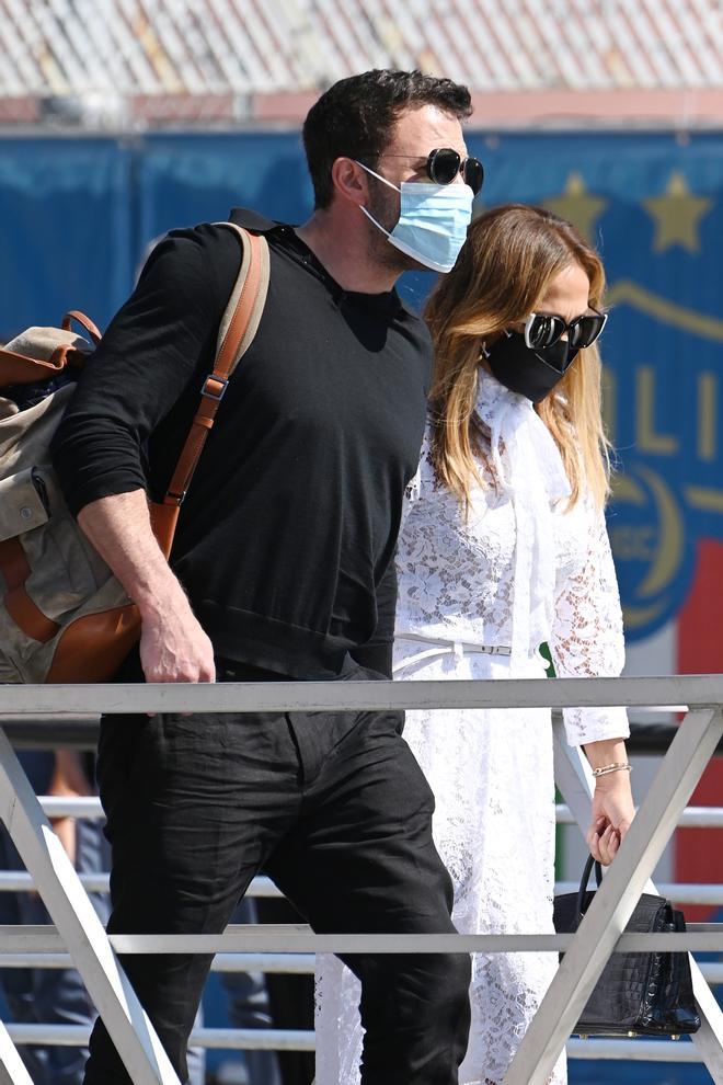 Ben Affleck y Jennifer López, en su llegada al Festival de Cine de Venecia