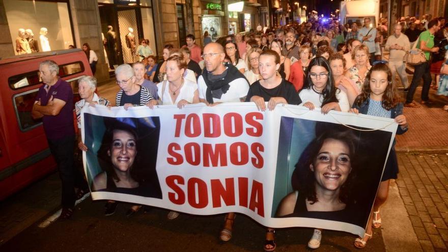 Pontevedra pide "justicia" para Sonia Iglesias 8 años después