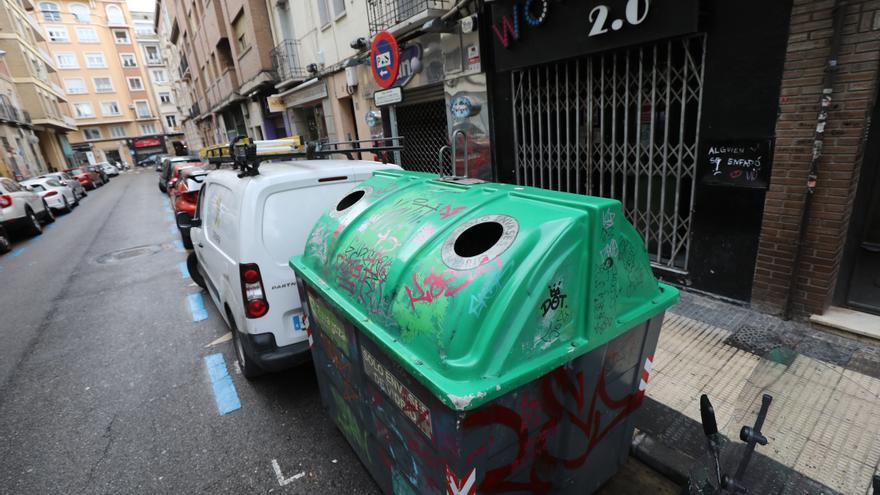 Lluvia de botellas en un pub LGTBI de Zaragoza al grito de &quot;maricones de mierda&quot;