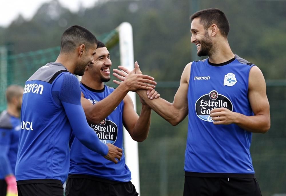 El portugués se pierde el amistoso contra el Pontevedra, el séptimo test de preparación que afronta el Dépor este verano.