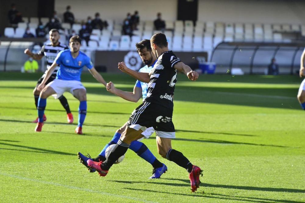 El Logroñés frena la dinámica positiva del FC Cartagena