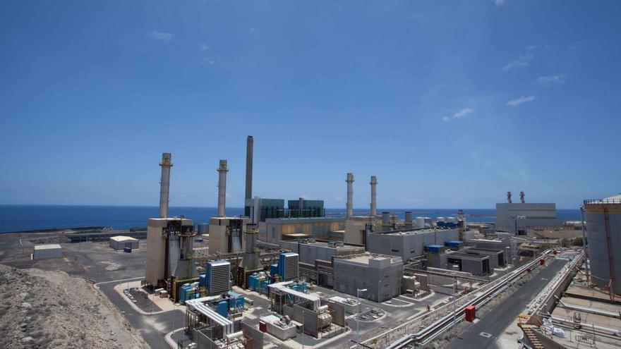 Central eléctrica de Granadilla. | | E.D.