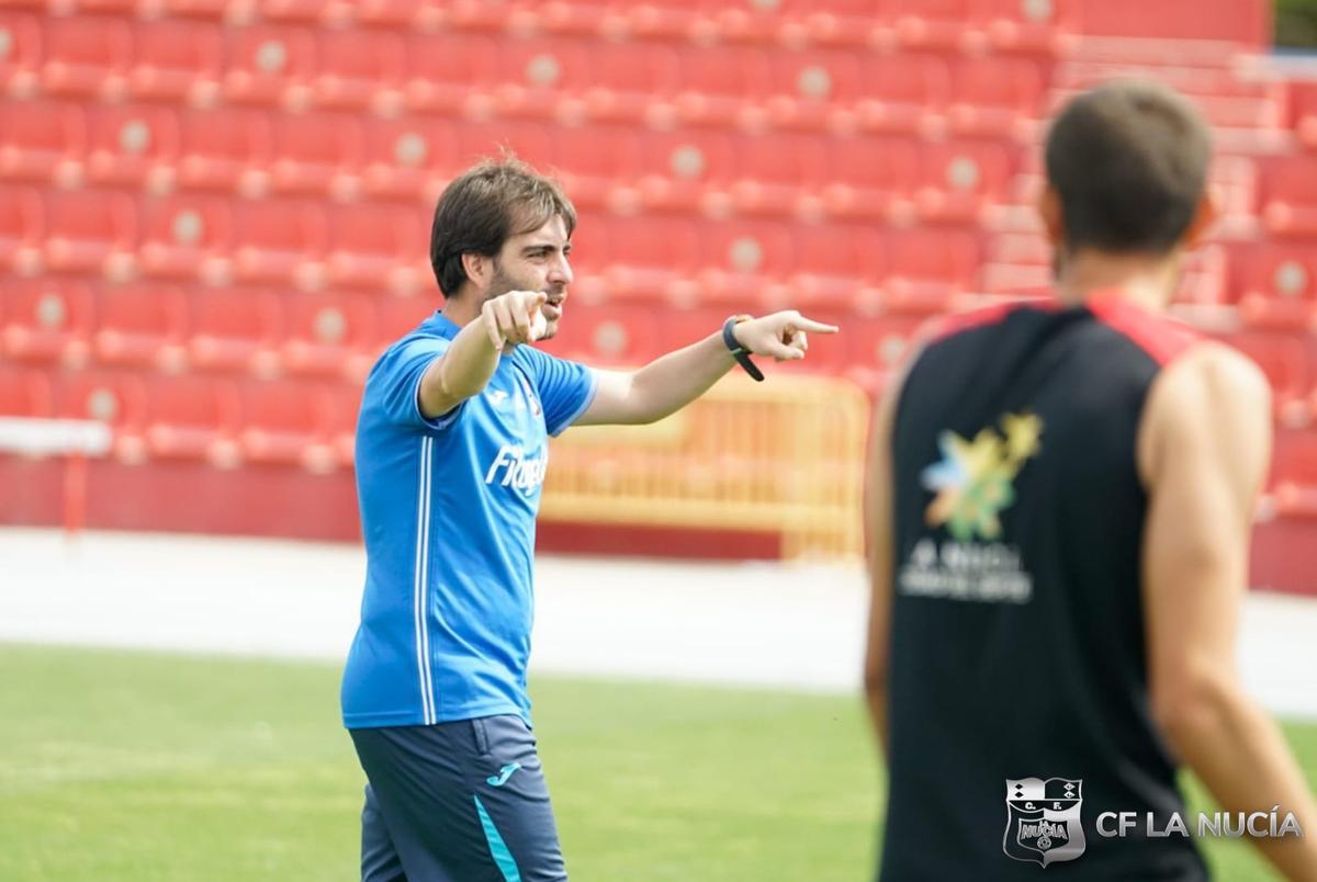 Mario Cartagena durante el entrenamiento de este jueves