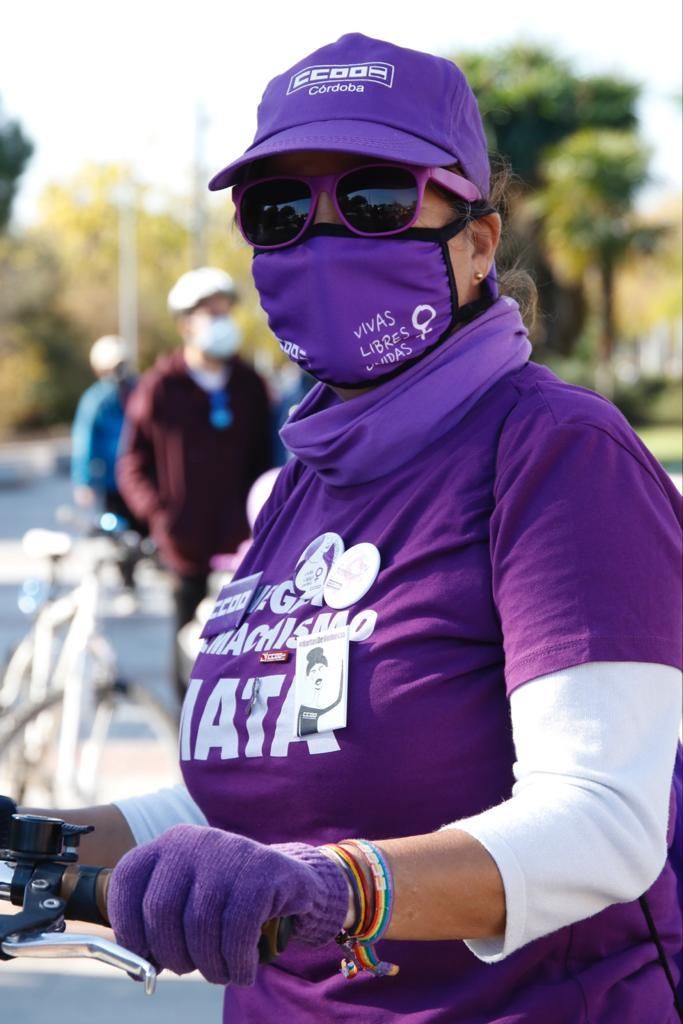 Marcha en bici contra la violencia machista