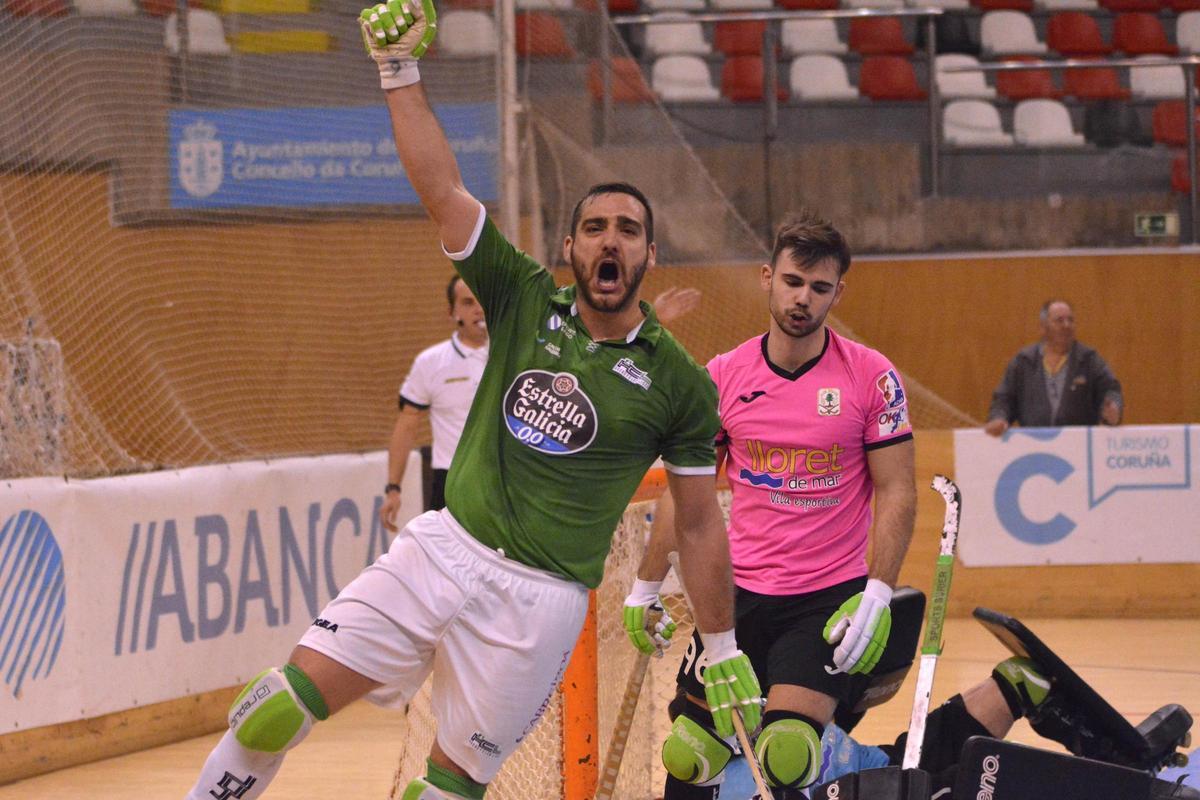 Edu Lamas celebra un gol con el Liceo en 2018.