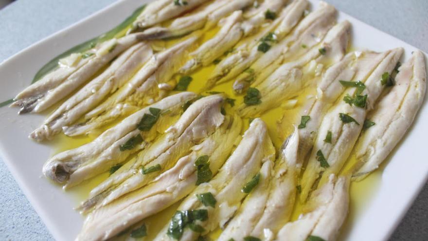 Un plato de boquerones en vinagre. // Fdv