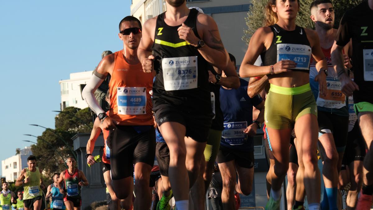 Las imágenes de la Zurich Maratón de Málaga