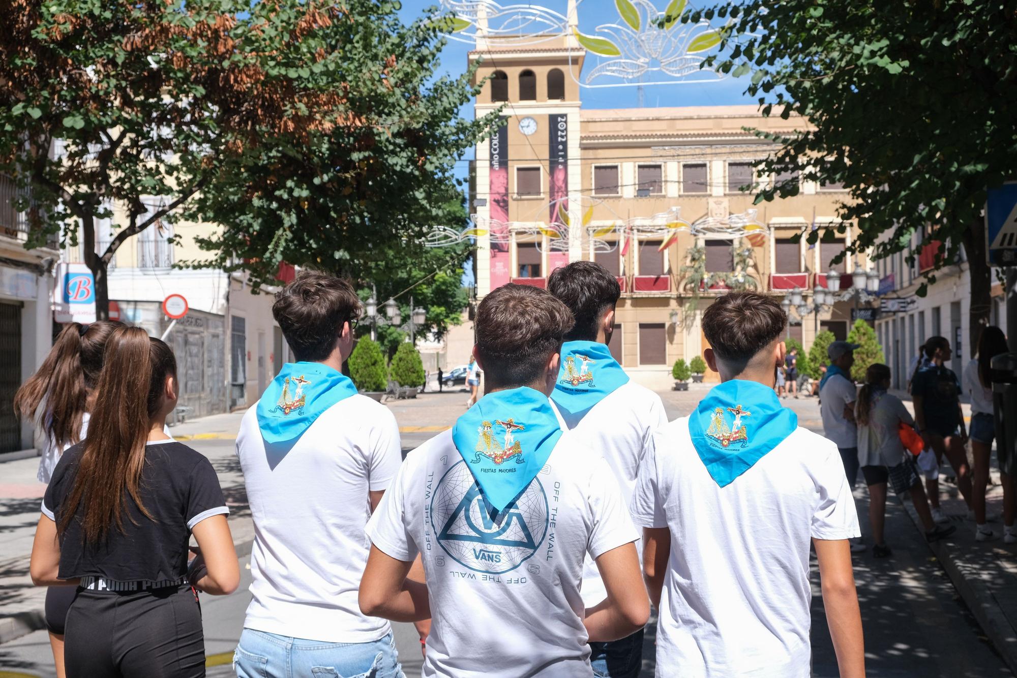 Así ha sido el "Correr la traca" y la suelta de globos de las Fiestas Mayores de Elda