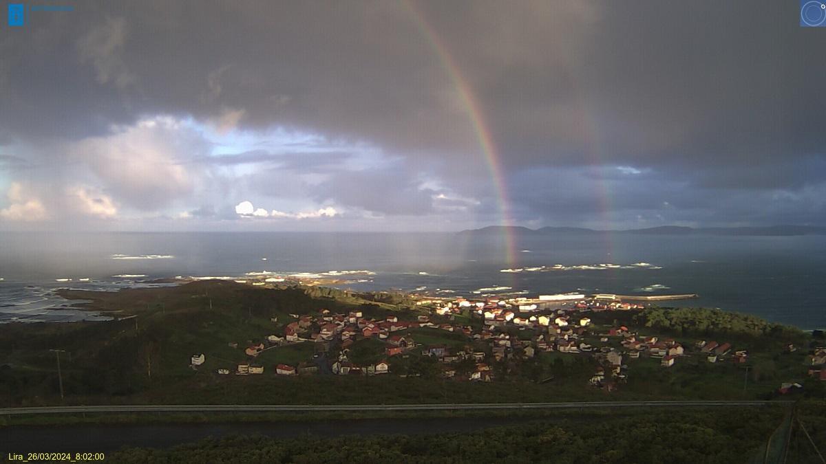 Doble arco iris esta mañana, en Lira