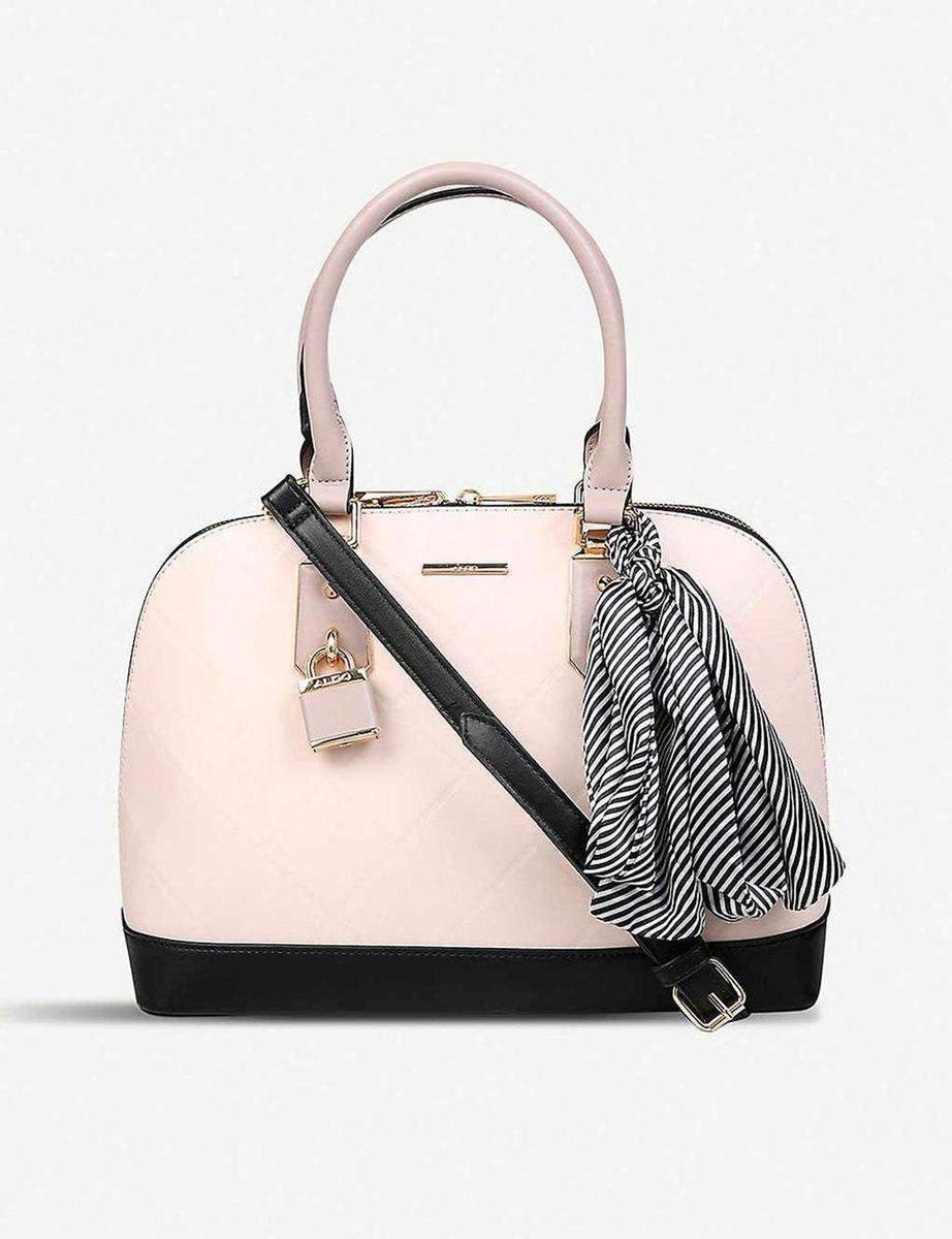 Bolso 'Handful' de Aldo en rosa claro (precio: 50 euros)