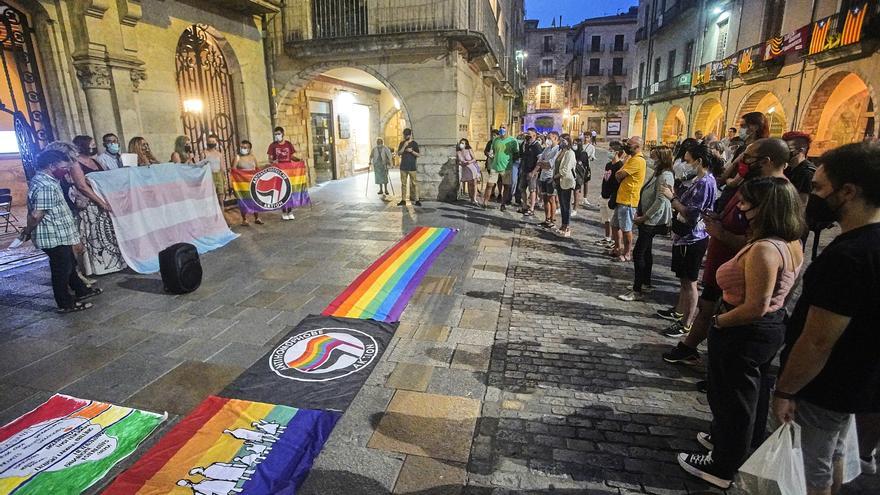 Concentració a Girona contra les agressions al col·lectiu LGTBI